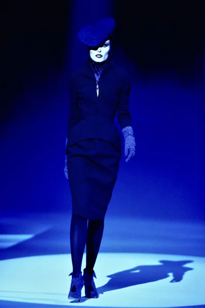 Look 3
